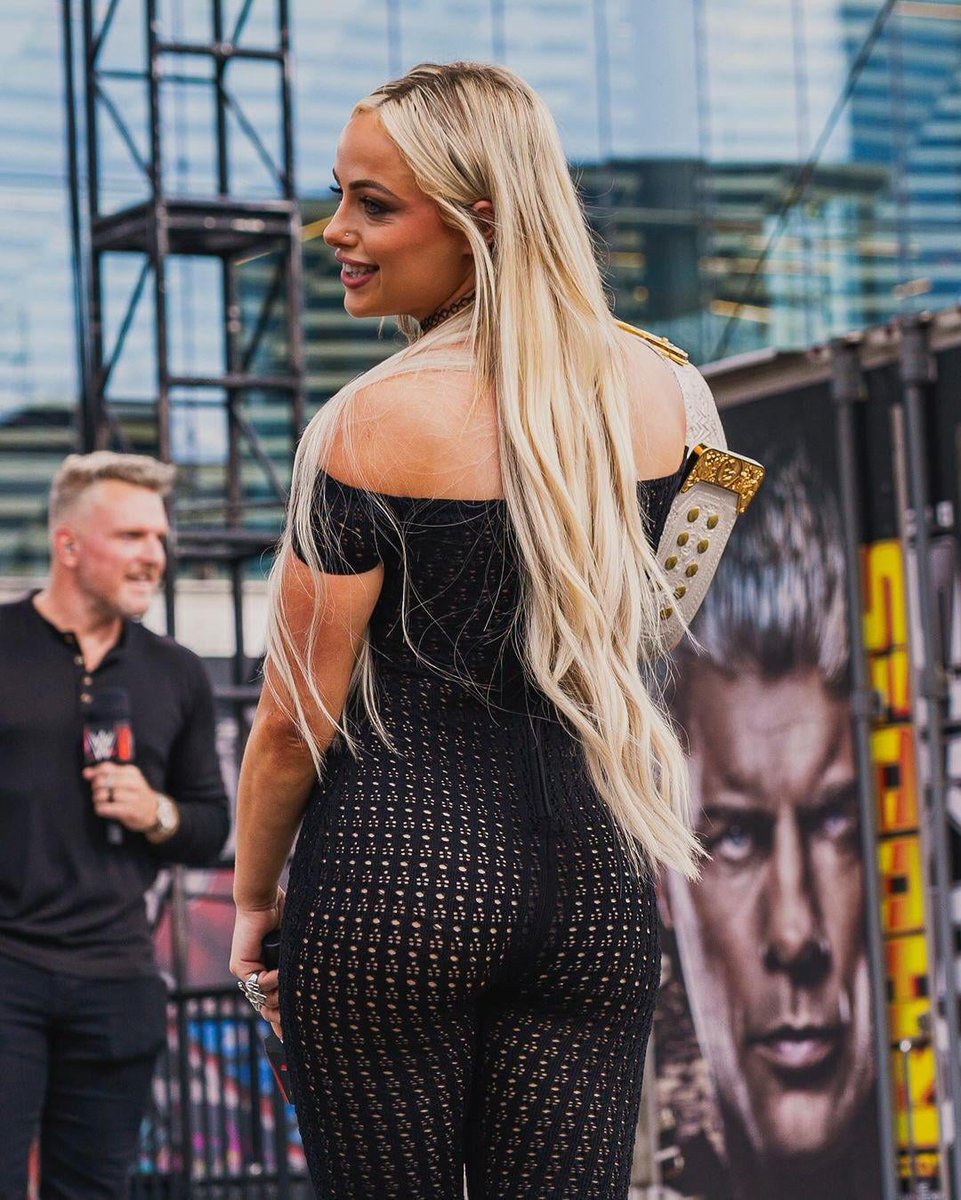 Neorees7's tweet photo. #LivMorgan 

Stay away if you don’t have the stamina to satisfy her… unless you’re ready for her strap to take over. 😮‍💨 https://t.co/8vogktejVP