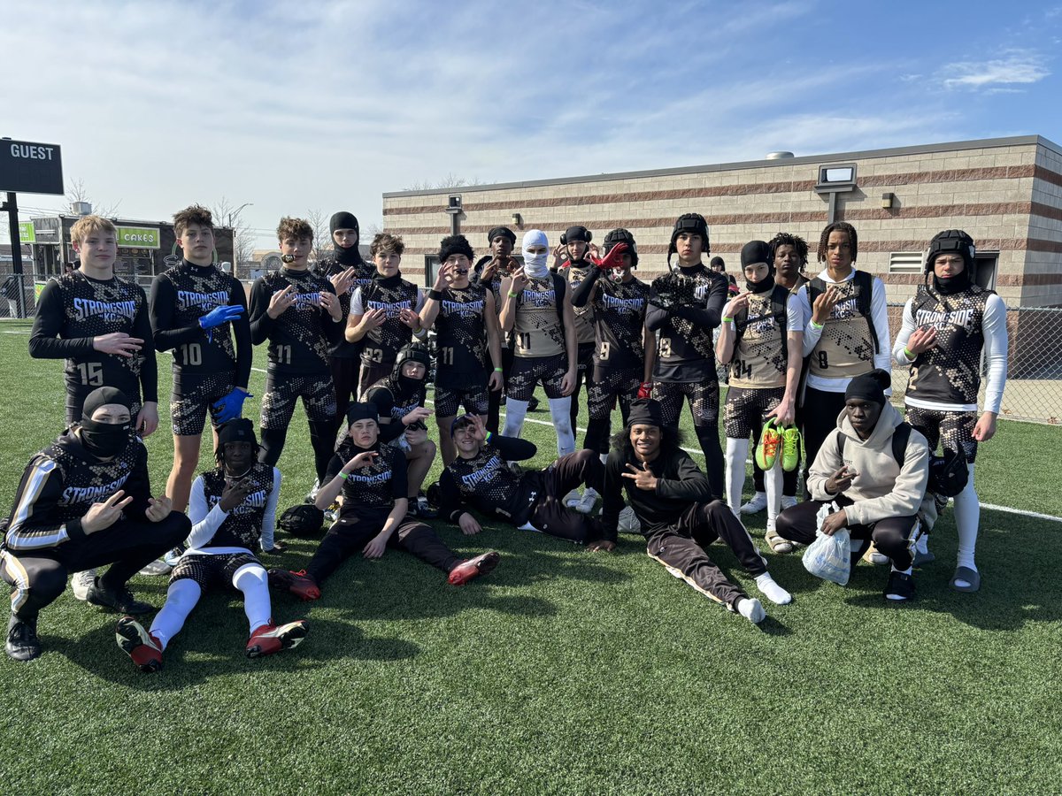 Strongside KC (@strongsidekc) on Twitter photo Strong start to the <a href="/MoKan_Sports/">MoKan Sports</a> and Elite 7evns Turf Wars tournament with 15U Gold and Silver going a combined 6-0 to begin the day. Time to keep it rolling! #strongside #wenotdone Strong start to the <a href="/MoKan_Sports/">MoKan Sports</a> and Elite 7evns Turf Wars tournament with 15U Gold and Silver going a combined 6-0 to begin the day. Time to keep it rolling! #strongside #wenotdone