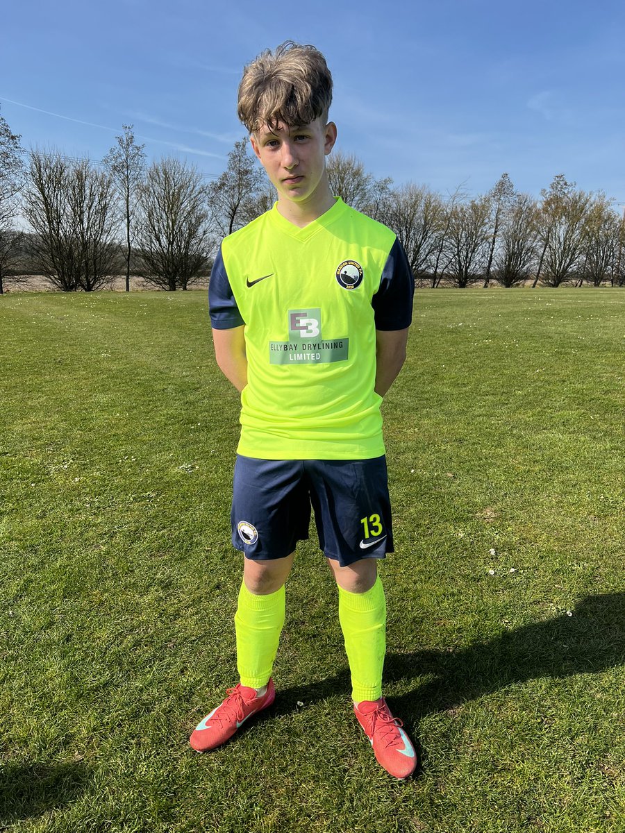 Warden_United's tweet photo. GAMEWEEK 18 - Ellybay Drylining sponsored U14’s MOTM…. #13 Michal 🏆

#wardenunited #grassroots #BYSL #bedfordshireyouthsaturdayleague  #bedsfa #juniorfootball https://t.co/iptQeXdWMT