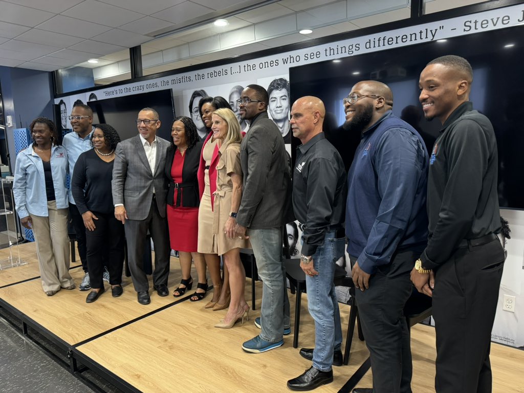 Powerful discussions on affordable and workforce housing solutions for Miami-Dade! 🏡💼 Policy leaders, developers, and community advocates came together to tackle the housing crisis and explore innovative solutions.

Hosted by @ganttforflorida &amp; @vickilynnlope #HousingSolutions