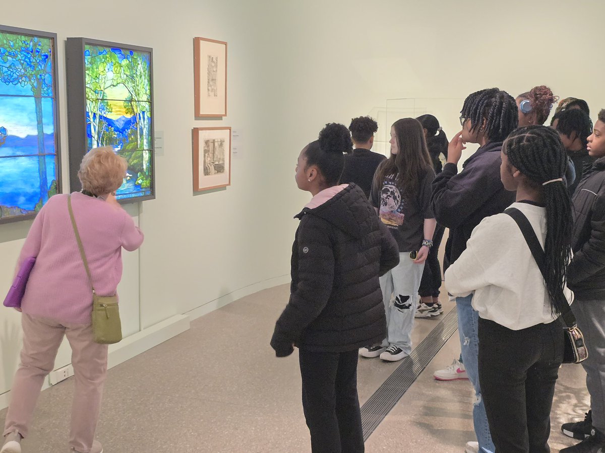 Cville1837's tweet photo. Yesterday was a great day for Clarenceville Middle School students. We had students in Toledo visiting the art museum while others were part of Tools for Schools. Great experiences……great hands-on learning…..great fun!! https://t.co/662nxtDjXv