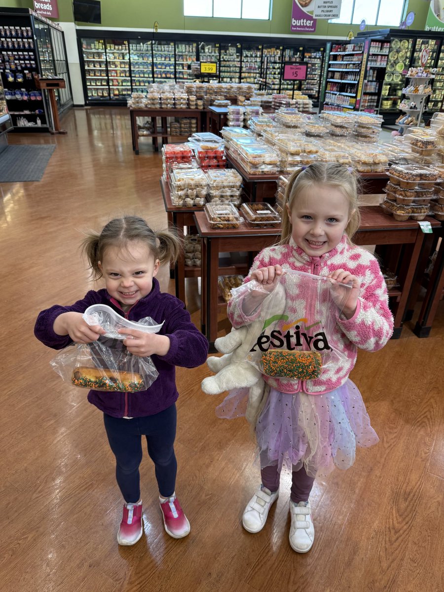 Matt Sosinsky (@coach_sosinsky1) on Twitter photo Not an ad but <a href="/FestivalFoods/">Festival Foods</a> has the best grocery store donuts in WI. Also, Avery needs to relax a little. Not an ad but <a href="/FestivalFoods/">Festival Foods</a> has the best grocery store donuts in WI. Also, Avery needs to relax a little.