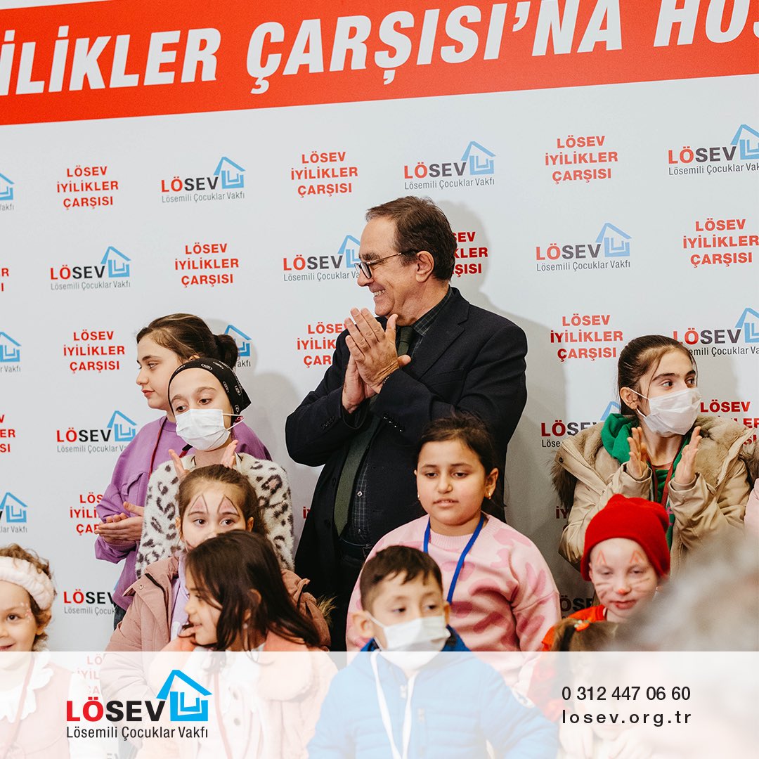 losev1998's tweet photo. Ramazan’ın bereketi, LÖSEV İyilikler Çarşısı’nda hayat buldu!♥️

Mobilyadan beyaz eşyaya, kuru gıdadan oyuncağa kadar her şeyin karşılıksız paylaşıldığı İyilikler Çarşısı’nda, Ramazan’ın paylaşma ruhu iyilikle büyüyor💫

LÖSEV aileleri ihtiyaçlarını gönül rahatlığıyla karşılıyor, kalpler ve sofralar bereketle doluyor🤗