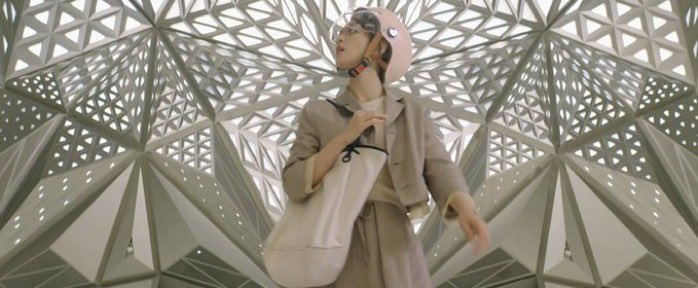 whimsicalclouds's tweet image. day 1 - changing tides 

mai you ge from #beginagain 

i think mai you ge may have been the character i resonated with the most in 2024 simply because i saw myself in her the most. 

overworked and under appreciated but also fed this belief from society 

#womenincdrama