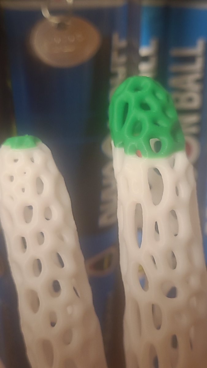 3D printing of a scanned hand model filled with a bimaterial Voronoi structure. Printed with Bambu Lab X1 Carbon.