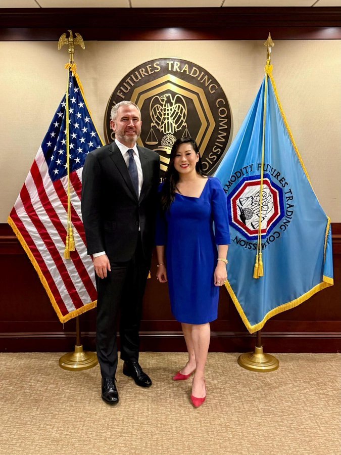 In honor of CFTC Commisioner Caroline Pham who is pro-crypto &amp; XRP. Please comment bellow "Caroline", so my followers and I  can follow you all XRP HODL!

Nobody should have less than 40K followers in X. We thrive together as XRP HODL in X...

#XRP 💎 💎 💎 💎 💎 💎 💎 💎 💎 💎