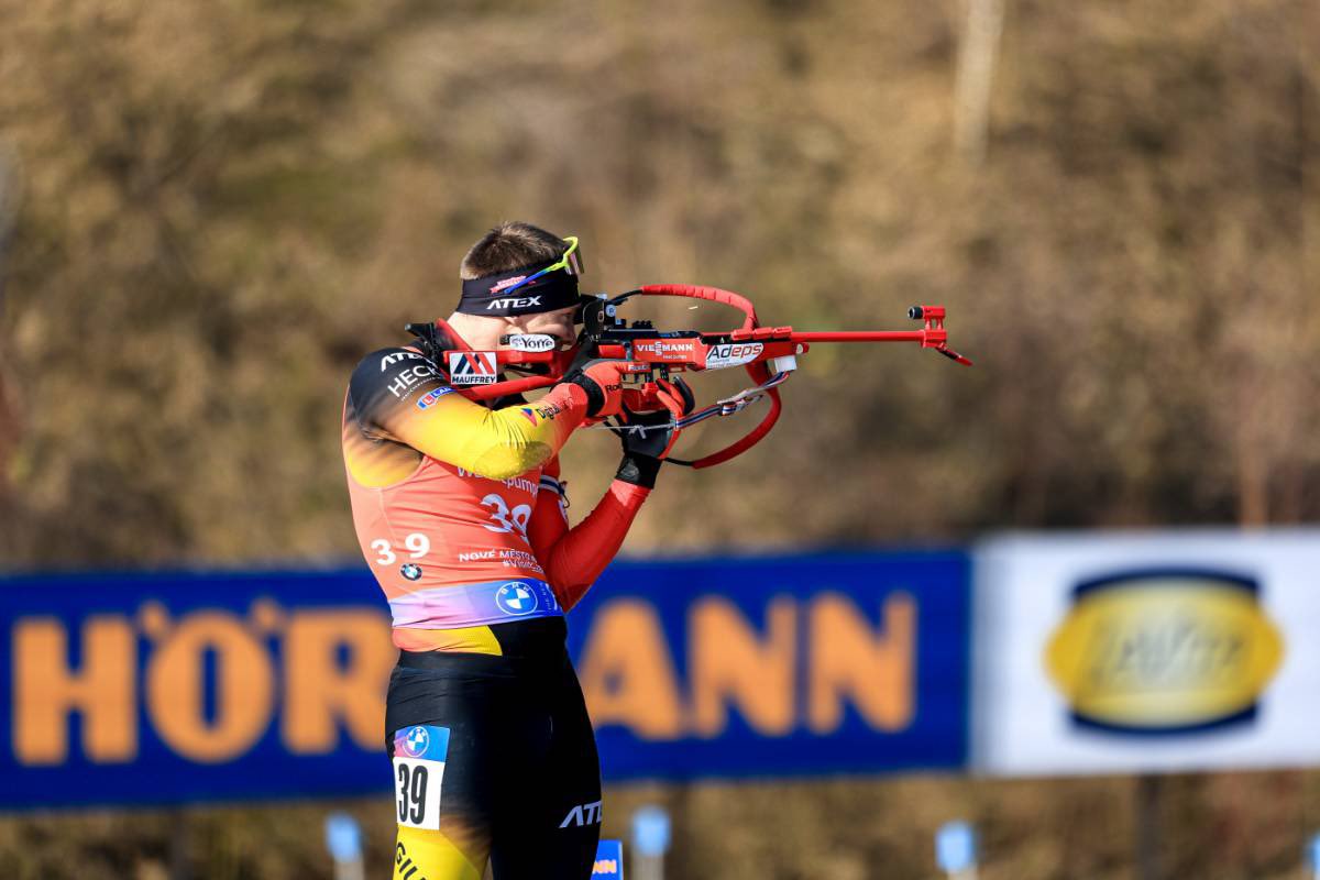 Une belle remontada de la 39 à la 16 🥳🥳 ambiance de fou 😍 et encore le relais avec les copains demain @belgium_biathlon 

📷 @nordicfocus 

#biathlon #hot #race
