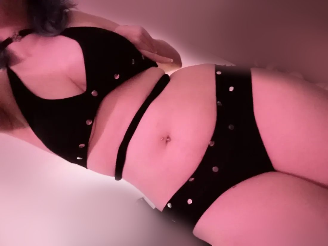Kitsu - Pre-Debut Lewdtuber tweet media