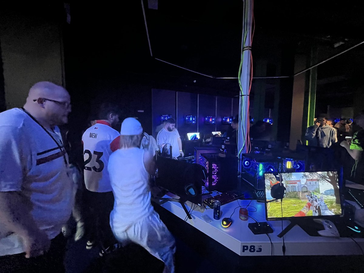 RISE UP 6 🏆🇫🇷

❌ DEFEAT vs <a href="/ClutchRayn/">CR</a> (0-2)

#OPCWIN💫