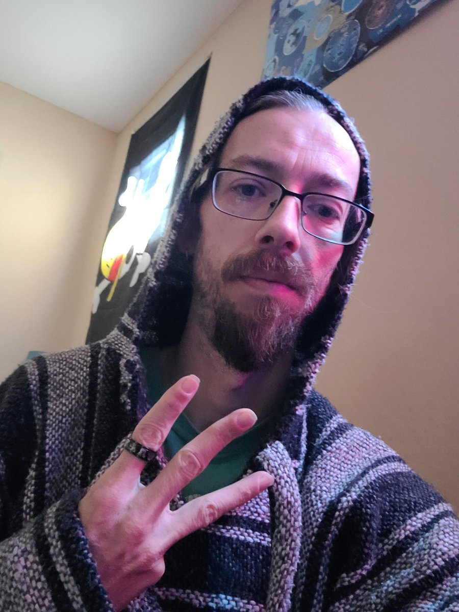 KMM1985's tweet image. #WatchersEverywhere

Download the app: links.denet.app/mobile?referre…