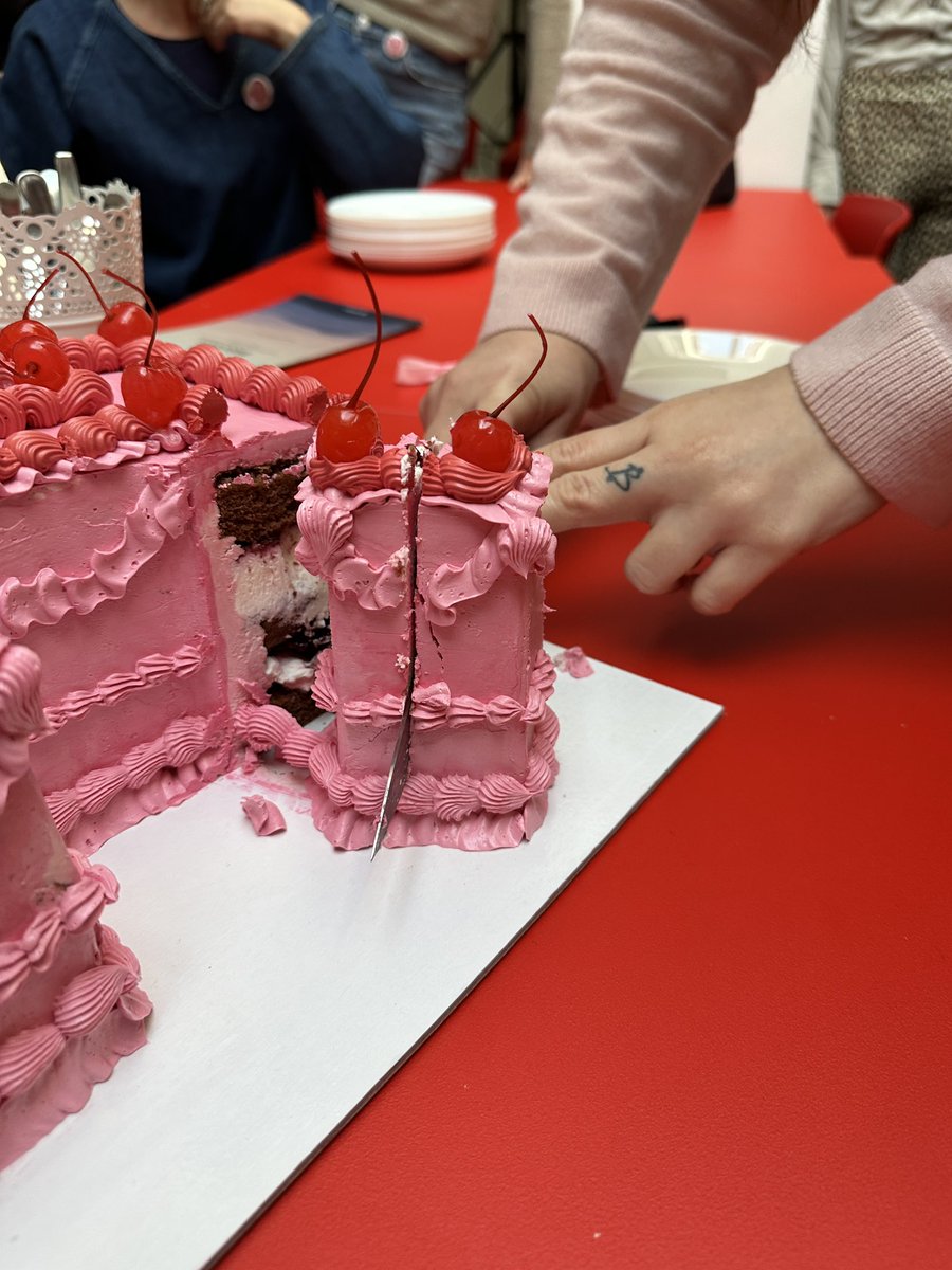 Can’t believe it’s already been a year of Bitcoin Bitches! 🩷 Celebrated today with an amazing crew of women who get freedom and independence. 

Huge shoutout to <a href="/BitBoxSwiss/">BitBox</a> for always having our back and sponsoring the event 🫶