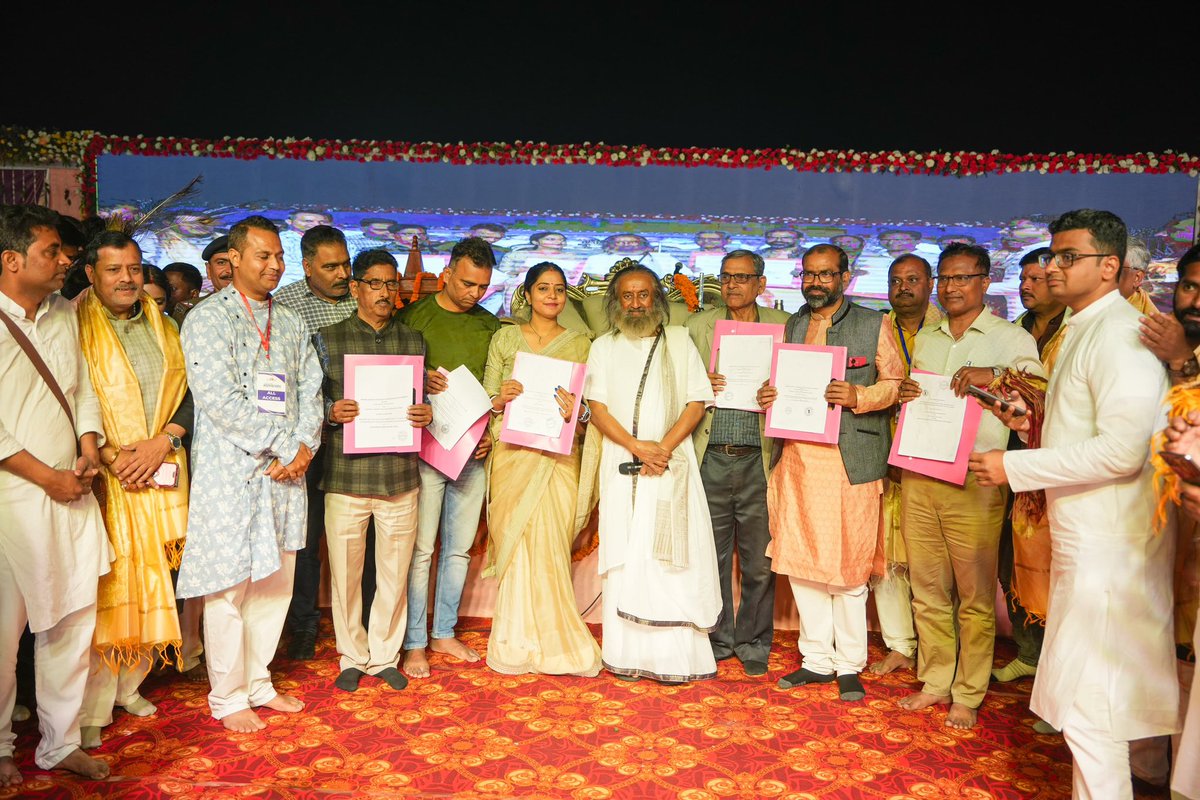 Visiting Purnia after 17 years! Over 100,000 people gathered for an evening of music, wisdom and meditation.

People here still remember <a href="/ArtofLiving/">The Art of Living</a>’s relief efforts in 2008. The transformation in this town is beyond anyone’s imagination. This is the true progress of rural