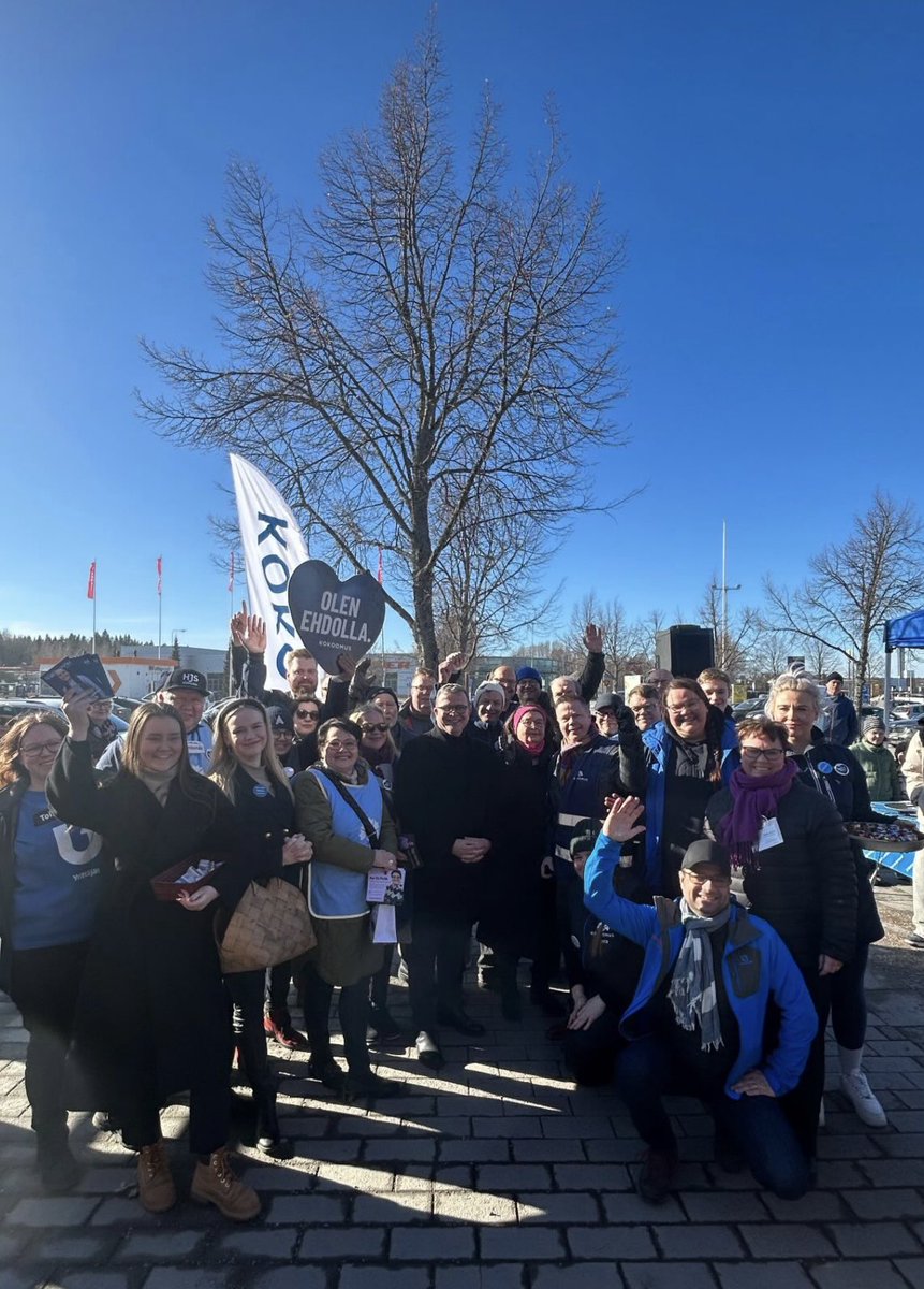 Kiitos <a href="/PetteriOrpo/">Petteri Orpo</a> vierailusta Hämeeseen. Iloa, ystäviä ja politiikkaa💙

Hämeen <a href="/kokoomus/">Kokoomus</a> - joukkue  on valmiina kunta- ja aluevaaleihin💪🏻