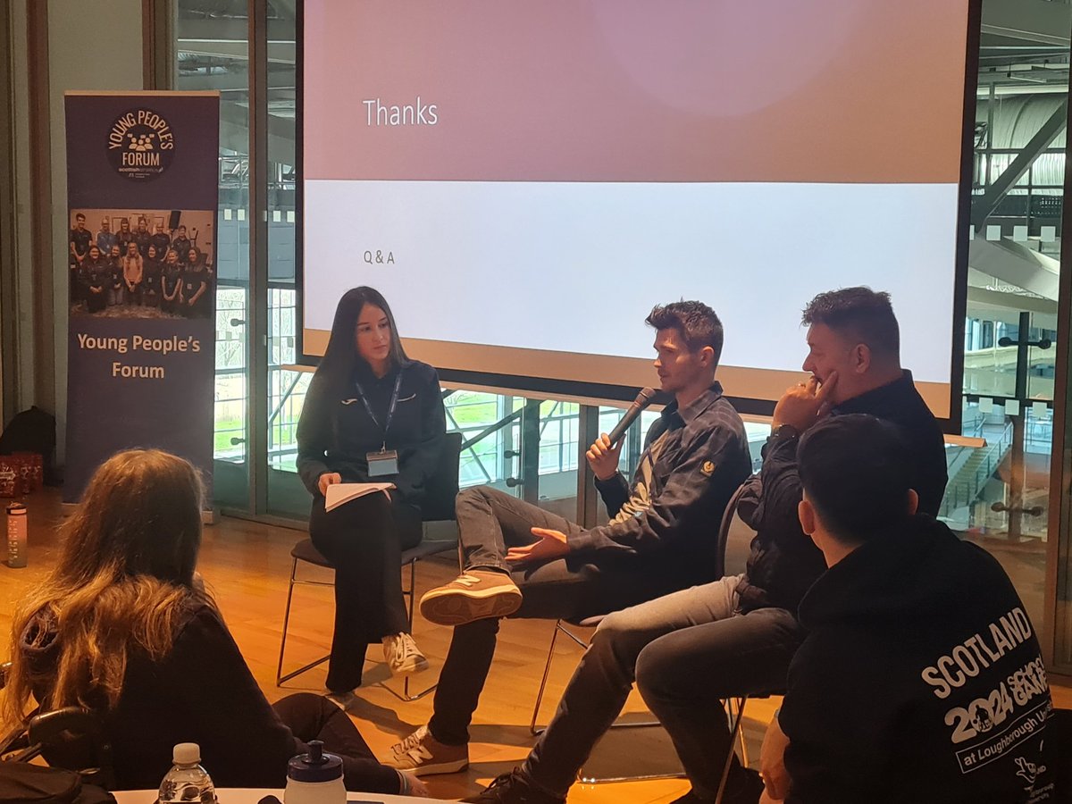 FranSnitjer's tweet image. A huge thank you to our special guests today at the @AthTrustScot YPF conference - @callhawk Robert Hawkins, @DelH1989 Maria Lyle, Ben Sandilands and Lynne MacDougall. Fantastic role models to #InspireTheNextGeneration 🙏 
@scotathletics @LindsayMcMaho15