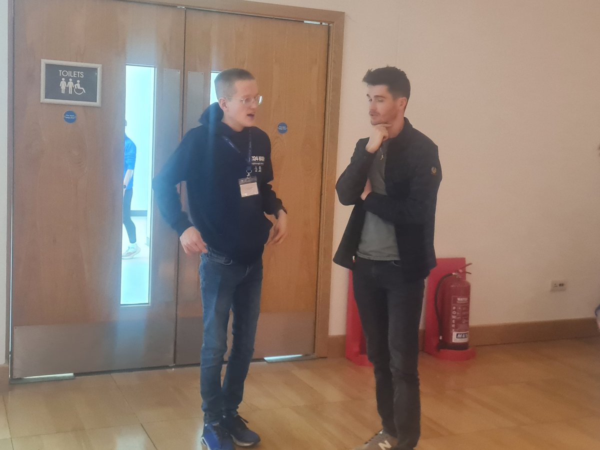 FranSnitjer's tweet image. A huge thank you to our special guests today at the @AthTrustScot YPF conference - @callhawk Robert Hawkins, @DelH1989 Maria Lyle, Ben Sandilands and Lynne MacDougall. Fantastic role models to #InspireTheNextGeneration 🙏 
@scotathletics @LindsayMcMaho15