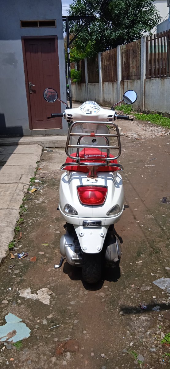 NuruulMR's tweet photo. For Sale !!!!!!! https://t.co/1exaYnCf0B
