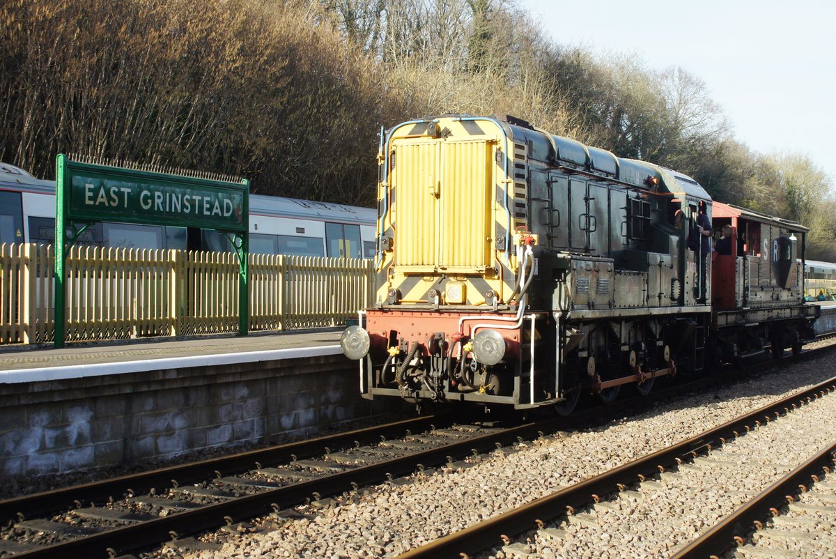 A bit of Gronk + Queen Mary action at EG <a href="/bluebellrailway/">Bluebell Railway</a> this afternoon ...