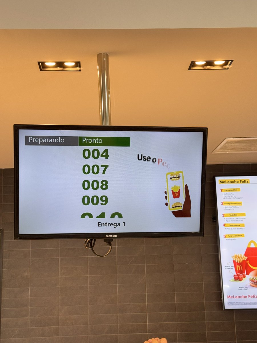 Simplesmente burlando o indicador! 
N tem nada pronto ! 
Vc pede e vira para sem eles entregarem. Ta certo <a href="/macdonald/">John MacDonald</a>