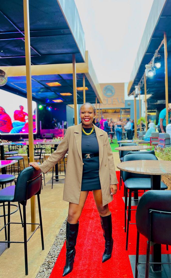 My girls &amp; I showed up &amp; showed off at the <a href="/BweraNtare/">Bwera-Ntare</a> Brunch at <a href="/lacuevakla/">La Cueva</a> 
Frame 1 &amp; 2 by <a href="/peakshots/">Peak Shots Photography</a>