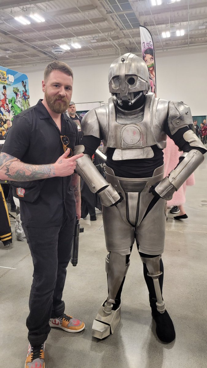 Ky1eKatarn's tweet photo. I found SM-33! https://t.co/6vCIPd7GfL