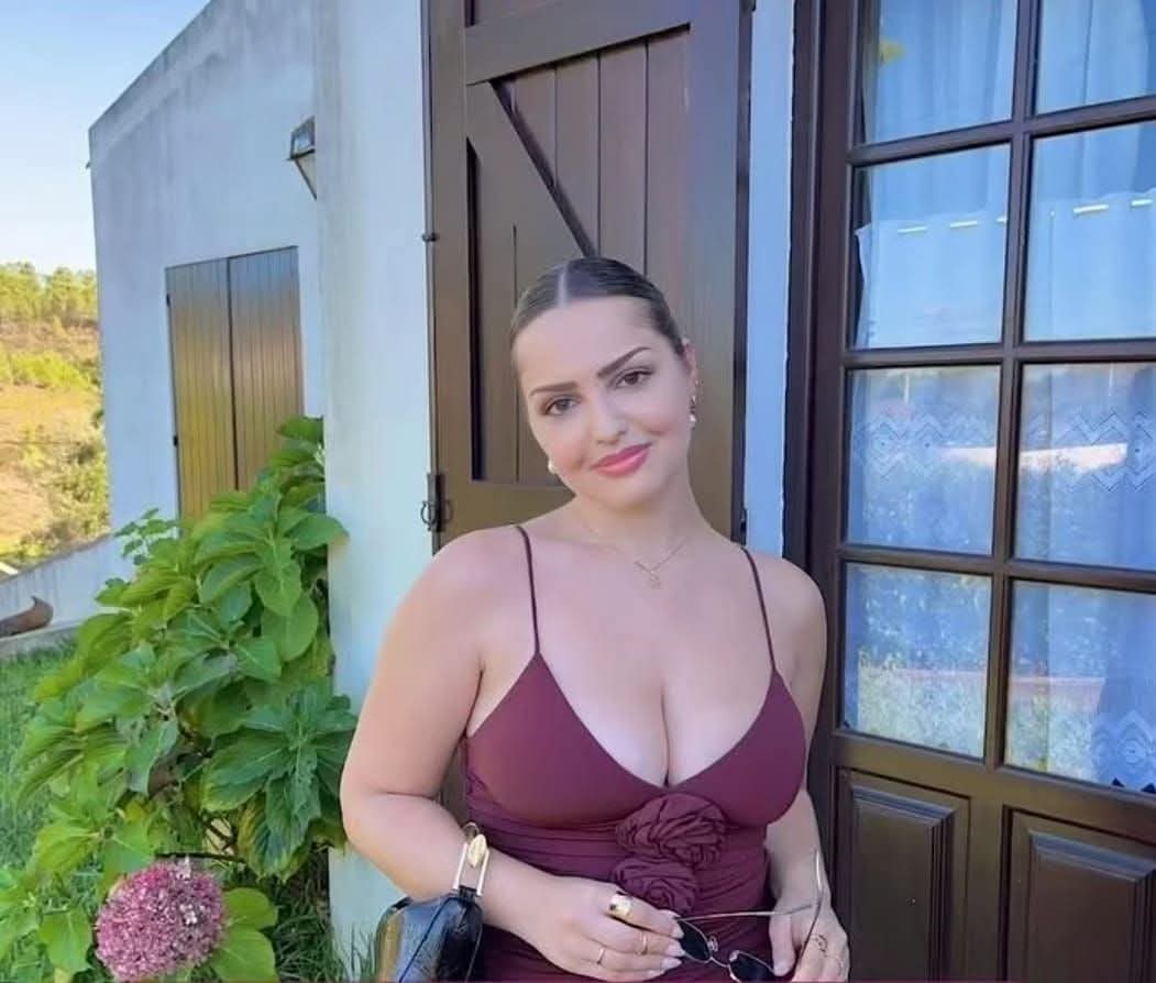 ريم  قامت بأرسال صوره لك 
💬
👤 لقد ذكرتك
مرحبا، أريد أن أتحدث معك وأنت لا تجيب.
👤 لقد أرسلت لك طلب صداقة
مهلا، كيف حالك، لقد؟؟؟ 
أعجبتني، دعنا نتحدث، على الأقل أجيبني، اقبل ❤️
صداقتي. 🫂❤️