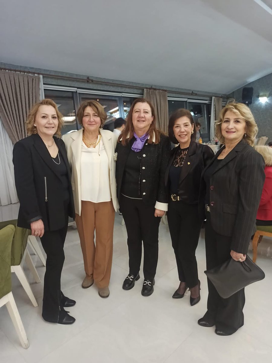 Belediye Başkanımız Sn. Zehra Özyol, 8 Mart Dünya Emekçi Kadınlar Günü dolayısı ile Türk Kadınlar Birliği'nin düzenlediği İftar yemeğine katılım sağladı.