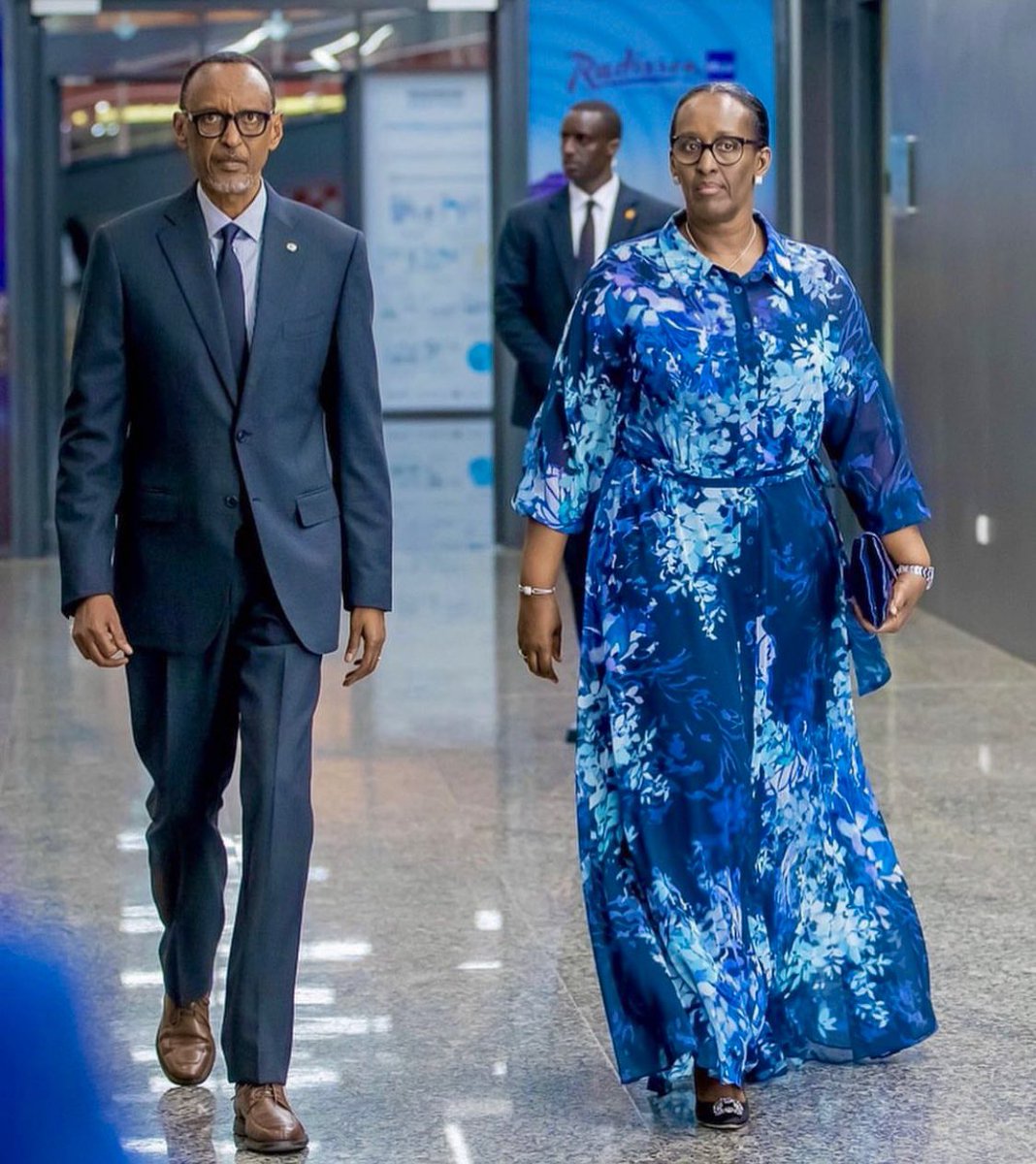 Mureke Iyi photo tuyihe Like 100.!
Repost