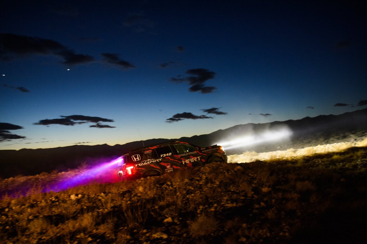HondaRacing_US's tweet image. The HART team tested the rugged capabilities of the 2026 #HondaPassport TrailSport, navigating the Stock Production Truck entry through the Las Vegas desert for the #Mint400. 🏜️🎰