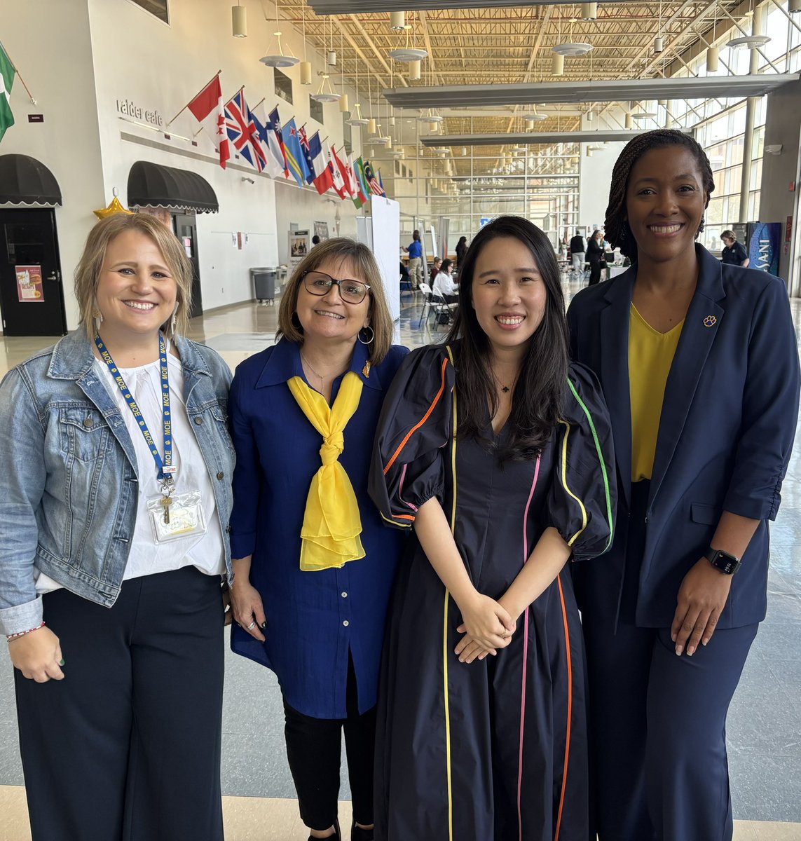 Job Fair success! <a href="/nikkoleflowers1/">Nikkole Flowers</a> <a href="/jennychoi1130/">Jenny Choi</a> <a href="/PittmanRhodes/">Lisa Rhodes-Pittman</a>