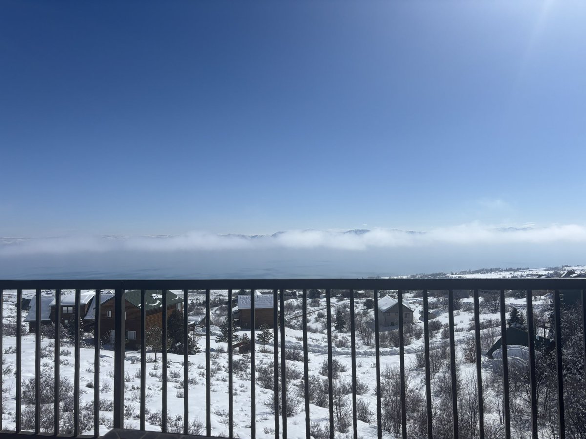 KBarcus's tweet image. My view while watching @CowboyWrestling @Big12Conference wrestling this morning! #BearLake #Idaho #GoPokes