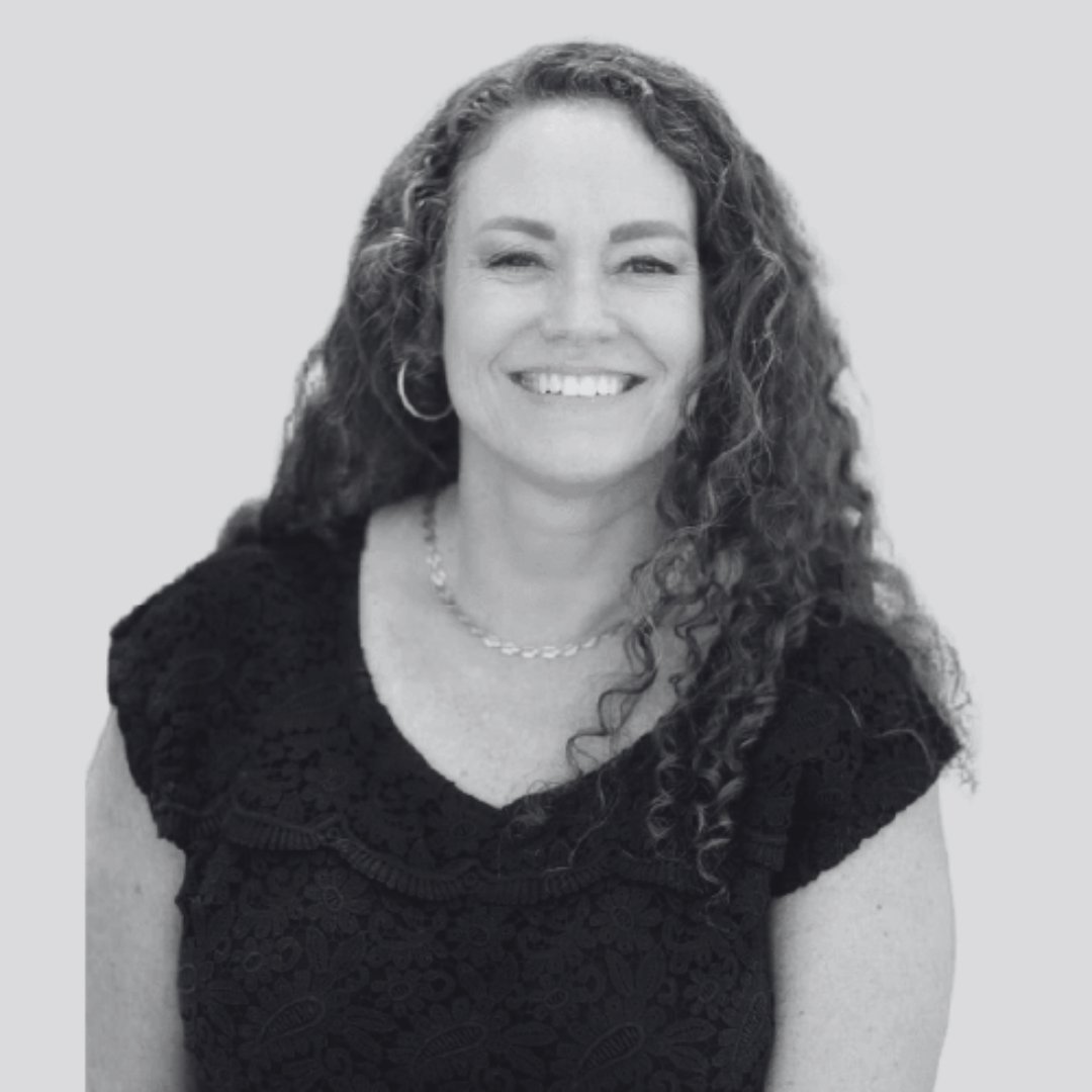 DocConner13's tweet image. In an all new episode of Voices For Excellence, @AlmarazDanelle discusses the shifting role of knowledge in the age of AI and the importance of co-leading and co-learning. How are you fostering inquiry and adaptability in your work? bit.ly/3FawEwl #EducationForAll