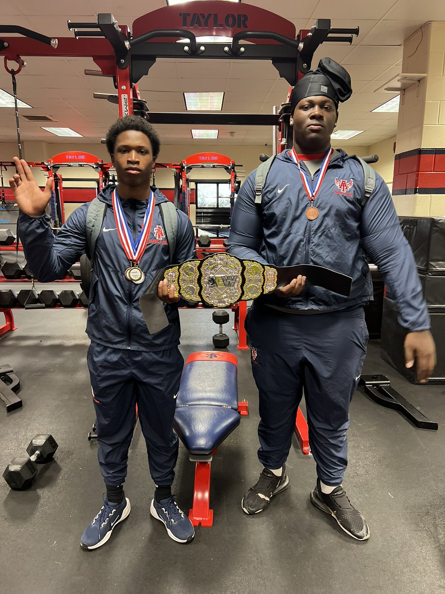 The Varsity Boys Track and Field team had a great showing at the Lamar Consolidated ISD Relays!

The “Championship Belt” goes to Senior sprinter Dylan Harris, who PR’d in the 200 with a time of 21.80!

It also goes to Junior Shot Put thrower Dillian Whiteside with a PR of 46-7!