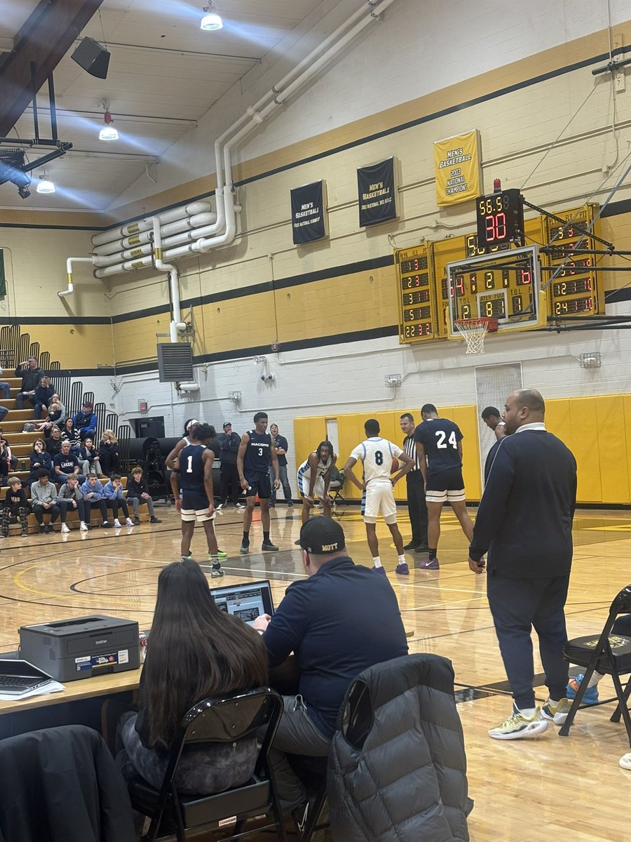 Victor Jackson (@datkidvic13) on Twitter photo Absolutely a pleasure getting to see 2 Belleville alum play head to head with Mid Michigan vs Macomb Community College for the District C Championship! I love you both and I am proud of you both family forever! ❤️ <a href="/johnson_mario5/">Mario Johnson</a> <a href="/JalenJenkins_10/">Jalen Jenkins</a> <a href="/MacombMBB/">Macomb Men's Basketball</a> <a href="/MidMich_Lakers/">Mid Michigan Men's Hoops</a> Absolutely a pleasure getting to see 2 Belleville alum play head to head with Mid Michigan vs Macomb Community College for the District C Championship! I love you both and I am proud of you both family forever! ❤️ <a href="/johnson_mario5/">Mario Johnson</a> <a href="/JalenJenkins_10/">Jalen Jenkins</a> <a href="/MacombMBB/">Macomb Men's Basketball</a> <a href="/MidMich_Lakers/">Mid Michigan Men's Hoops</a>