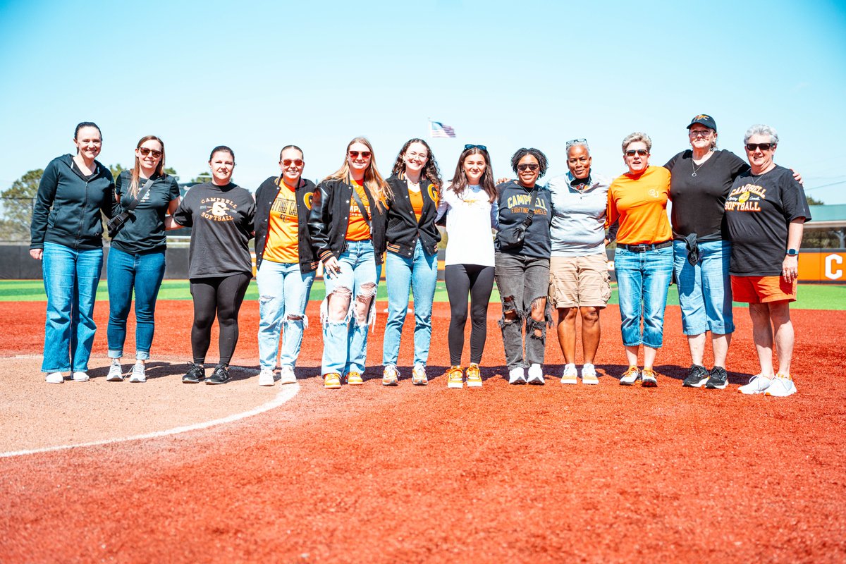 It's always a good day when our alumni are back in The Creek 😎

#RollHumps🐪🥎