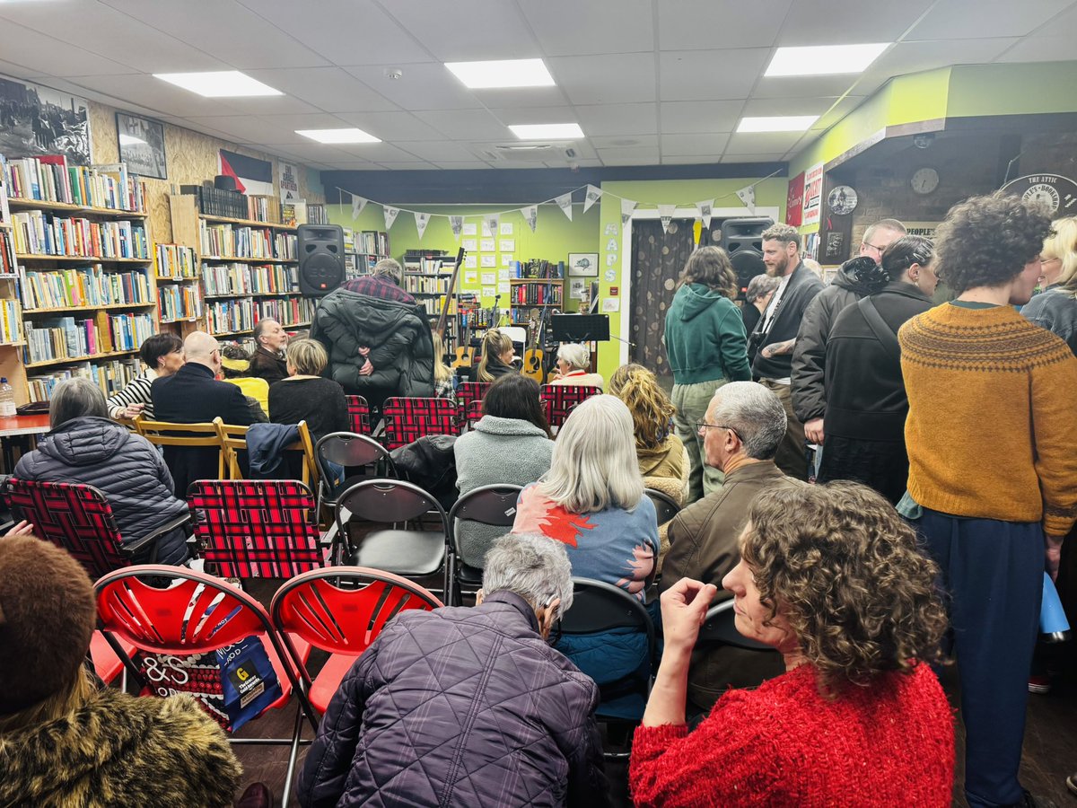 Inglenook folk band (@inglenook_folk) on Twitter photo People gathering at the <a href="/PeoplesBookshop/">The People's Bookshop</a> ready for FAWNS & then us - starting just around 7. Filling up nicely. People gathering at the <a href="/PeoplesBookshop/">The People's Bookshop</a> ready for FAWNS & then us - starting just around 7. Filling up nicely.