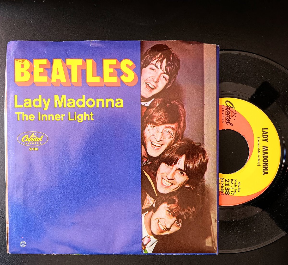 VannWolfgang's tweet image. A morning in storage 

Yielding a few good things

#MintCondition

Original picture covers

45 rpm

Stored properly for 50 years + 😂

@SkamanD14 

@Punkasfuck1965 

@lee0969 

@nikidoog 

@milhaus64 

@MeisnerActor 

@B67Owenie 

@DireStraits77 

@FatOldAnarchist 

@ginn233