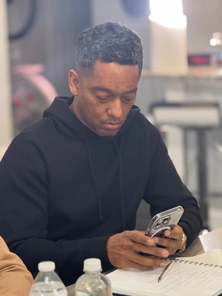 innoutww's tweet image. I'm thankful to be around like-minded individuals, and I can't wait for what's to come from In N Out Podcast this year!

#InNOut #podcast #InNOutPodcast #LesBrown #LoveFromAfar #Commissioner #Likeminded #SuitAndTie #training #speaking #MotivationalSpeaker #workshop #storytelling