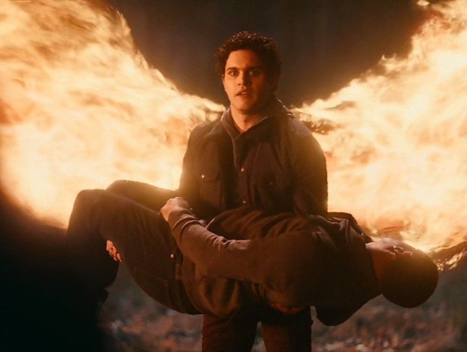BurningxKirby's tweet photo. ʟᴀɴᴅᴏɴ ᴋɪʀʙʏ

————————

— Phoenix {First one}

— Immortal

— bisexual

— student of the Salvatore school {21+}

— Daddy issue https://t.co/263iZx4T4e
