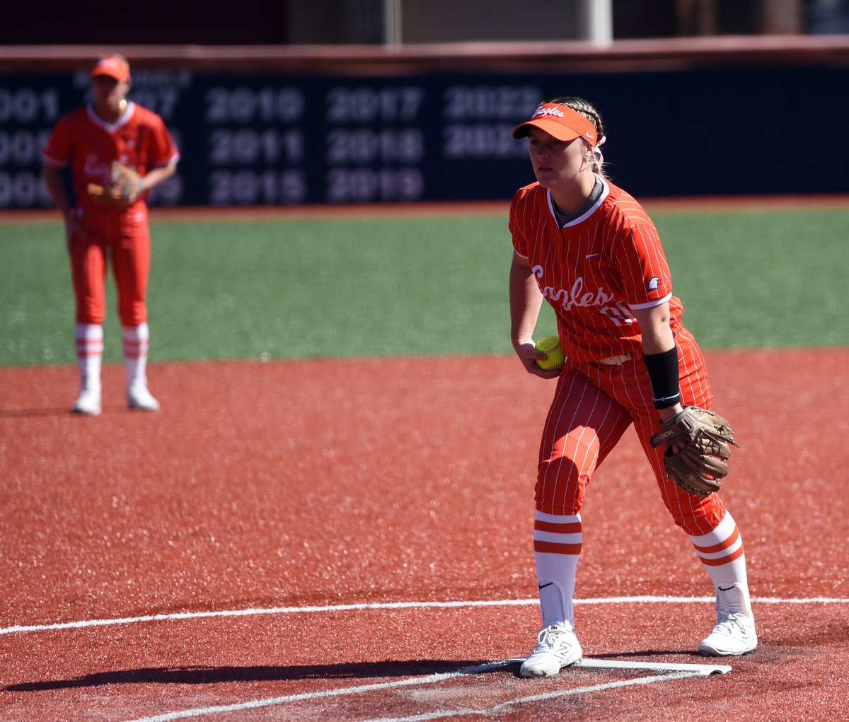 Carson-Newman Athletics (@cn_eagles) on Twitter photo Back-to-back scoreless frames from <a href="/syerra_rogers/">syerra rogers((:</a> keeps the deficit at two😤
🎩Lincoln Memorial 3
🦅<a href="/cnsball/">Carson-Newman Softball</a> 1
Mid 4th
📺cneagles.com/FloSB <a href="/FloCollegeSB/">FloCollege | Softball</a>
📱cneagles.com/live
📈cneagles.com/livestats Back-to-back scoreless frames from <a href="/syerra_rogers/">syerra rogers((:</a> keeps the deficit at two😤
🎩Lincoln Memorial 3
🦅<a href="/cnsball/">Carson-Newman Softball</a> 1
Mid 4th
📺cneagles.com/FloSB <a href="/FloCollegeSB/">FloCollege | Softball</a>
📱cneagles.com/live
📈cneagles.com/livestats