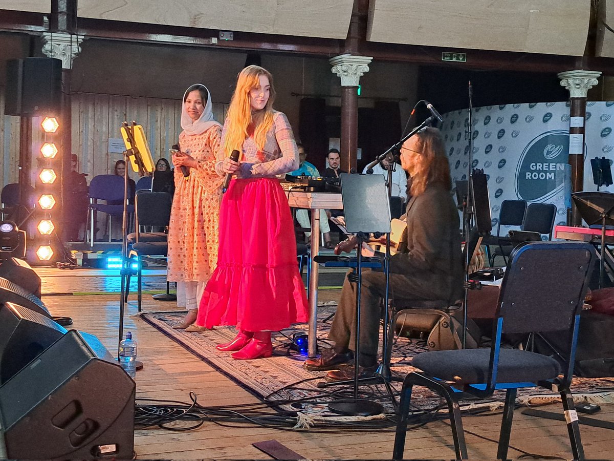 KarenDouglas_NI's tweet image. Congrats @BeyondSkin @UlsterOrchestra &amp;amp; the female Afghan artists who shared their stories through their lyrics, music &amp;amp; voices. We felt the power of your music. Stunning 🤩 Well deserved standing ovations all round 👏 #IWD #Solidarity #BeyondBorders #women #ForWorldPeace 💜🤍💚
