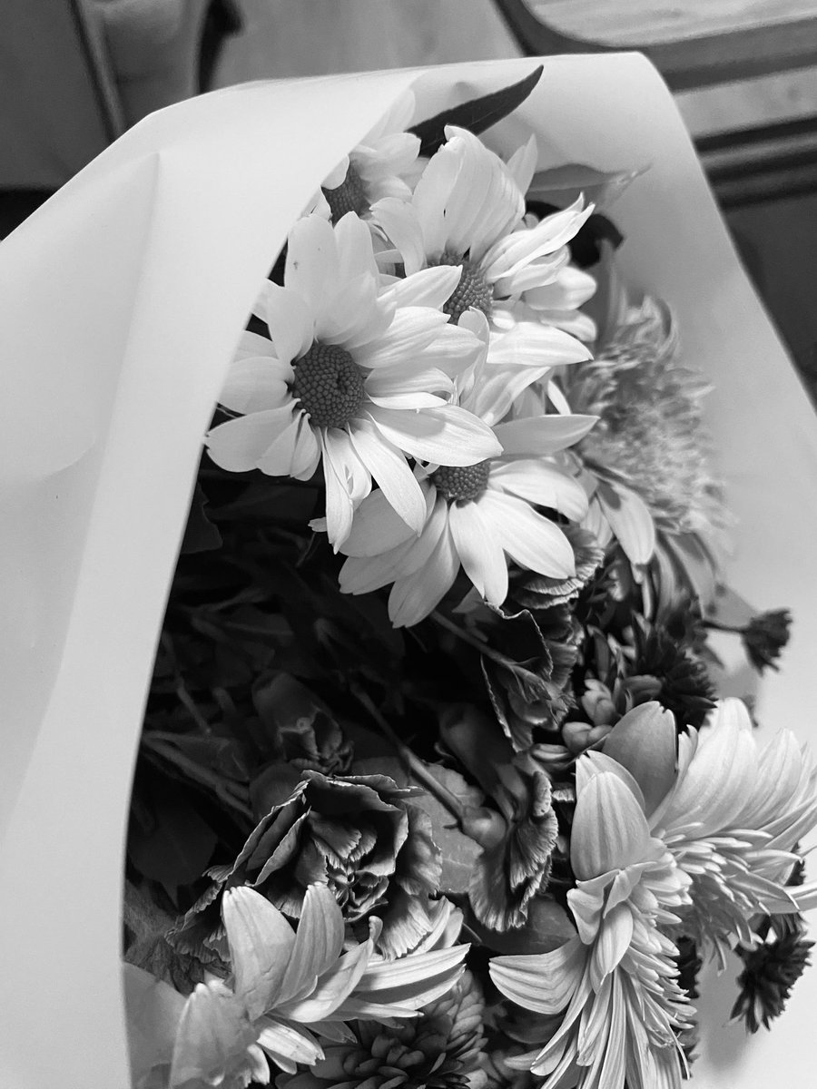 8 mart çiçekleri alındı mııı?