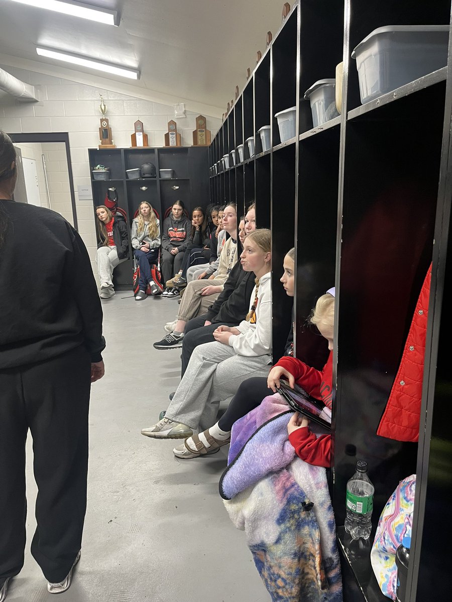 GrcSoftball's tweet image. Field Clean up day was a HUGE success! 
Thank you to all the families, players and coaches who showed up and helped get everything ready for our 2025 season!! 🥎 #GoCards #grcsoftball #ladycardssoftball #WeNotMe