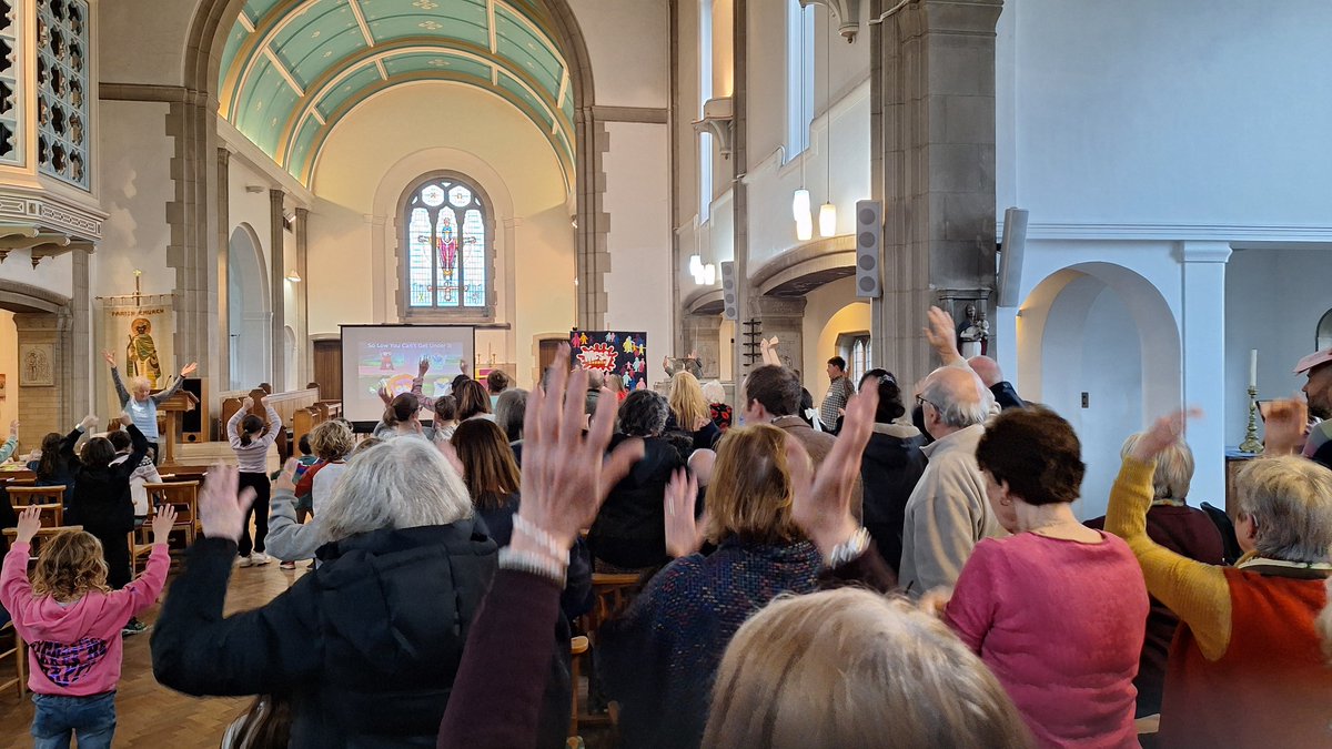 andrewbeane's tweet image. Congratulations to the totally awesome @MessyChurchBRF Team at St James's Church, Exeter, who celebrated their 100th Session with activities, memories, food, friendship, fun and mess!
Thanks for the invite to the party!
#MakingNewDisciples
@CofEDevon @churchofengland