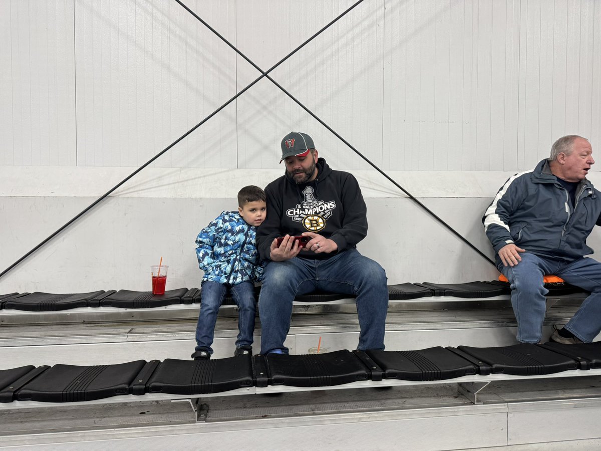 Watching the Big 10’s while at a youth playoff game.  #B1gQuadbox #GoMassBayChiefs