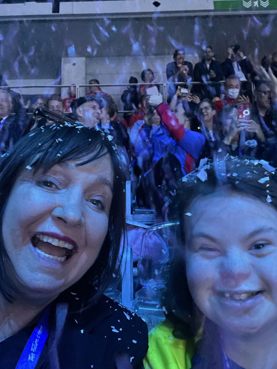 Senator Fiona OLoughlin (@fiona_kildare) on Twitter photo And it’s snowing! Superb opening ceremony #Turin2025 #GoTeamIreland #SpecialOlympics2025 <a href="/SOIreland/">Special Olympics Ireland</a> <a href="/SpecialOlympics/">Special Olympics</a> <a href="/McConalogue/">Charlie McConalogue</a> And it’s snowing! Superb opening ceremony #Turin2025 #GoTeamIreland #SpecialOlympics2025 <a href="/SOIreland/">Special Olympics Ireland</a> <a href="/SpecialOlympics/">Special Olympics</a> <a href="/McConalogue/">Charlie McConalogue</a>