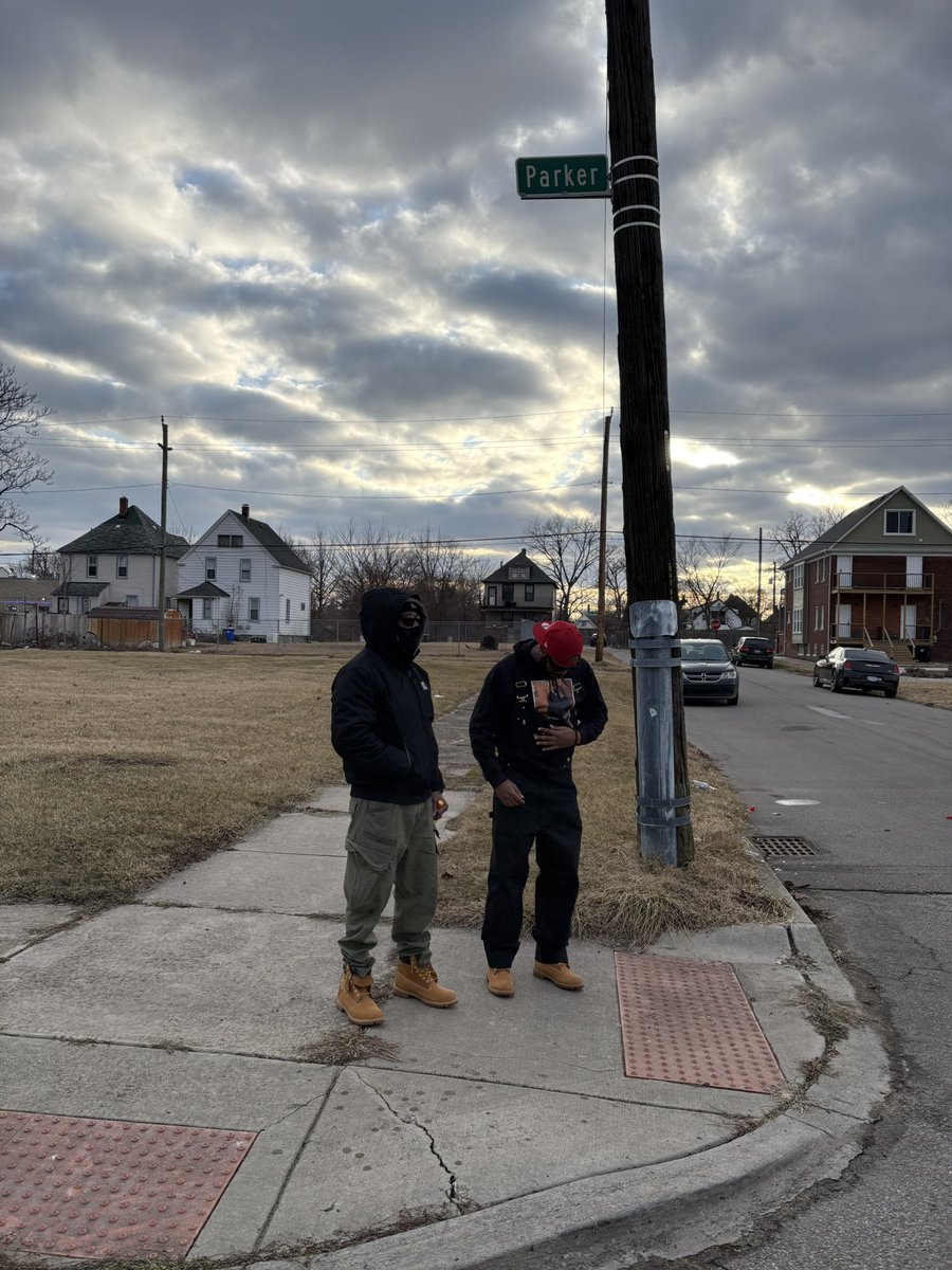 __Zcs's tweet image. R.I.P. My Nigga man 😪💯 #LLCIO🍪🩸