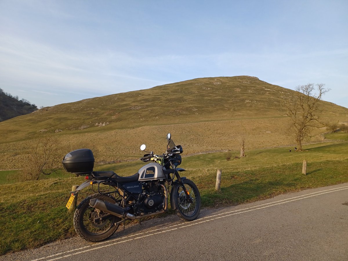 Beautiful sunshine today, perfect for a peak district ride out.  Near Thorpe Cloud here.
First tour Saturday 29th March. Dm for details. #motorcycles #guidedmotorcycletours #peakdistrict