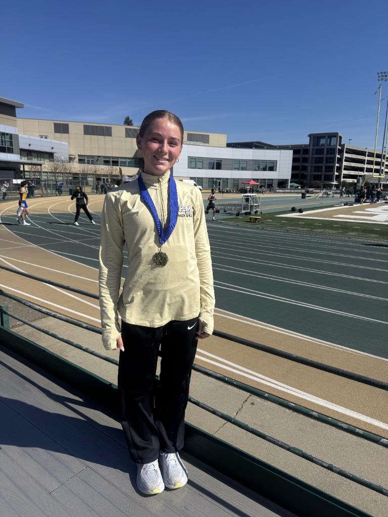 AMHS XCTF tweet media