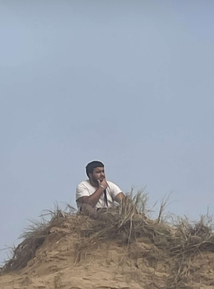 FLASH NEWS🚨 :  le joueur kabyle réfléchit actuellement a la manière dont il va humilier l'équipe adverse en représentant la zebi