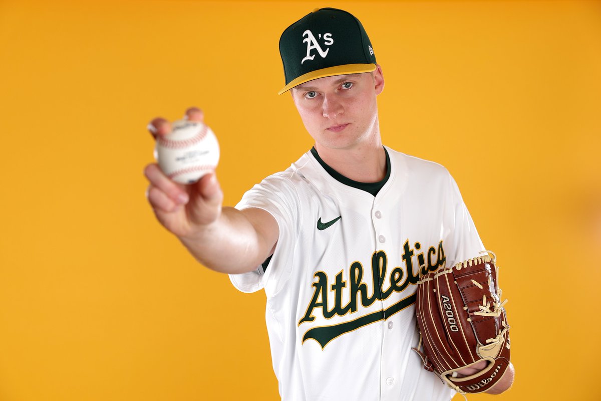 "The sinker is real at 95 [mph], and the sweeper-slider is a great secondary for him."

The #Athletics used the Rule 5 Draft to their advantage last year, landing Mitch Spence.

They're hoping to repeat their success in '25 with 6-foot-8 RHP Noah Murdock: atmlb.com/3XwOm3e